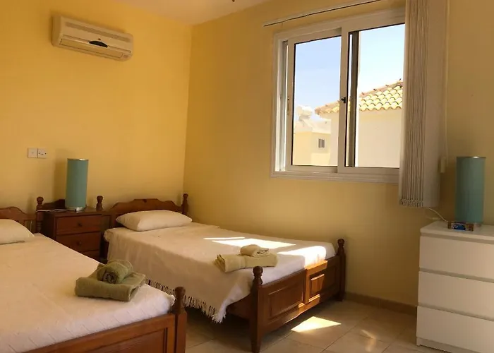 Villa Lola Ajía Nápa