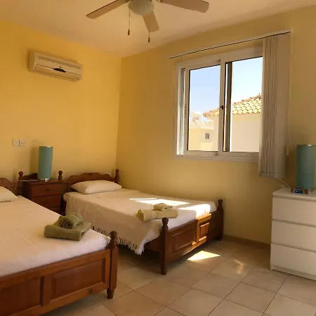 Villa Lola Agia Napa